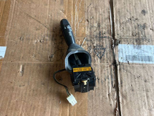 bontott CHEVROLET LACETTI Bal Kormánykapcsoló Irányjelző