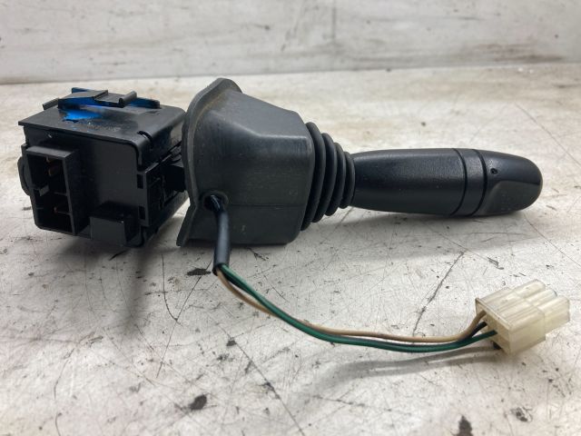 bontott CHEVROLET LACETTI Bal Kormánykapcsoló Irányjelző