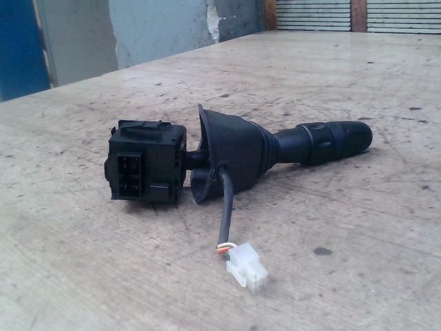 bontott CHEVROLET LACETTI Bal Kormánykapcsoló Irányjelző