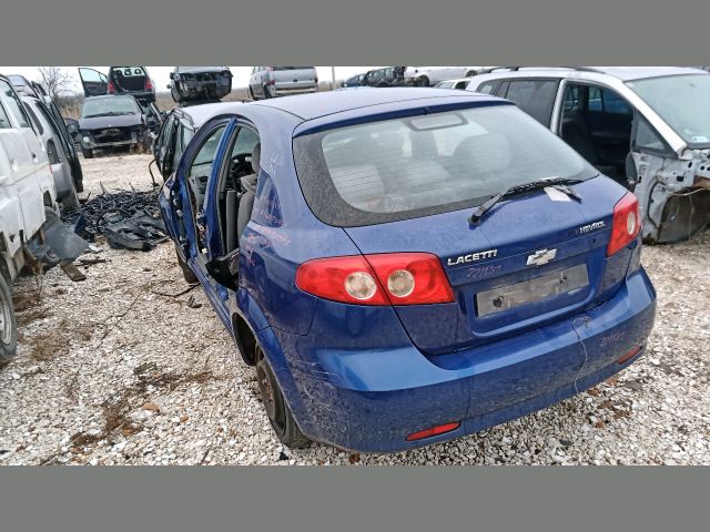 bontott CHEVROLET LACETTI Bal Külső Hátsó Lámpa