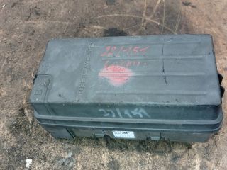 bontott CHEVROLET LACETTI Biztosítéktábla Utastér