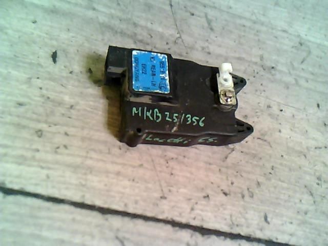 bontott CHEVROLET LACETTI Csomagtérajtó Motor