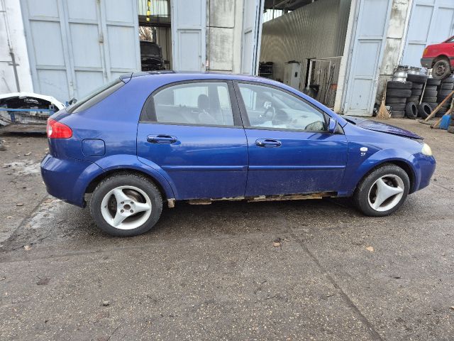bontott CHEVROLET LACETTI Csomagtérajtó (Részeivel)