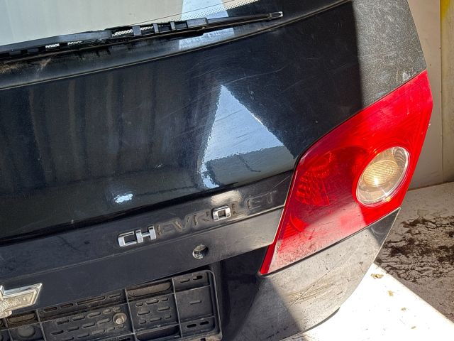 bontott CHEVROLET LACETTI Csomagtérajtó (Részeivel)