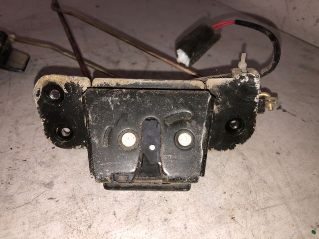 bontott CHEVROLET LACETTI Csomagtérajtó Zárszerkezet