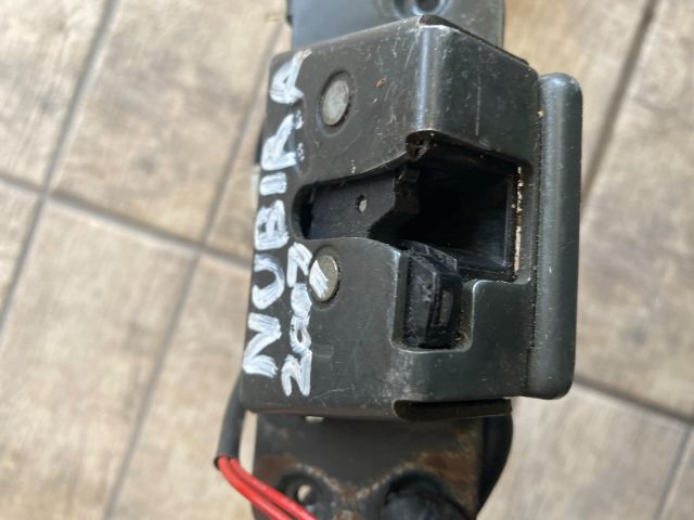 bontott CHEVROLET LACETTI Csomagtérajtó Zárszerkezet