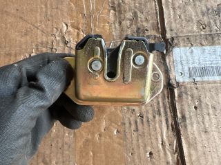 bontott CHEVROLET LACETTI Csomagtérajtó Zárszerkezet