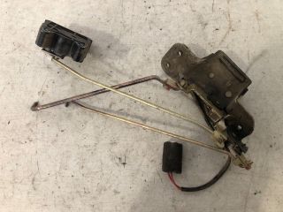 bontott CHEVROLET LACETTI Csomagtérajtó Zárszerkezet