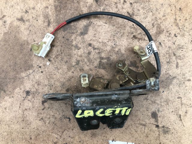 bontott CHEVROLET LACETTI Csomagtérajtó Zárszerkezet