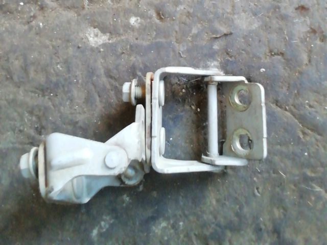 bontott CHEVROLET LACETTI Csomagtérajtó Zsanér