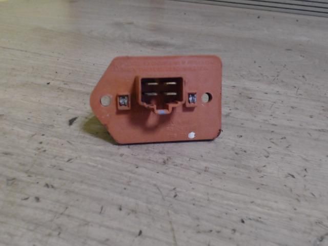 bontott CHEVROLET LACETTI Előtét Ellenállás Fűtőmotor