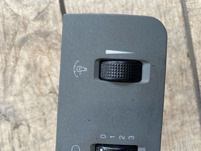 bontott CHEVROLET LACETTI Fényszórómagasság Állító Kapcsoló