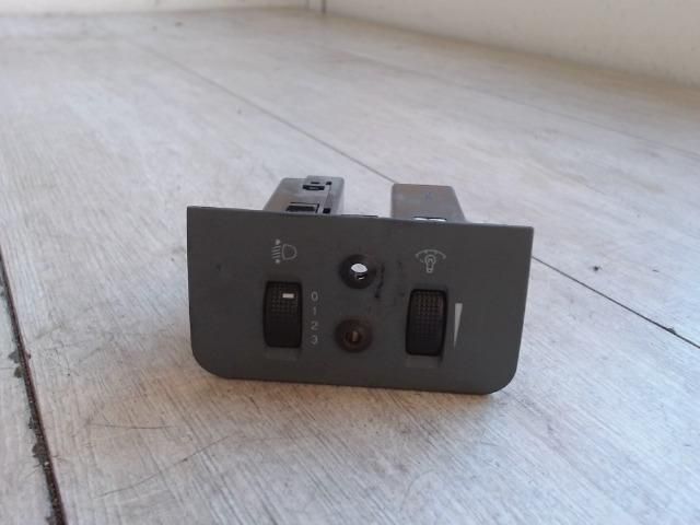 bontott CHEVROLET LACETTI Fényszórómagasság Állító Kapcsoló