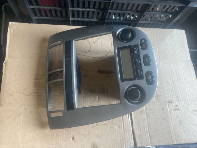 bontott CHEVROLET LACETTI Fűtéskapcsoló (digit klímás)