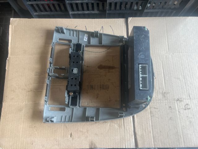 bontott CHEVROLET LACETTI Fűtéskapcsoló (digit klímás)