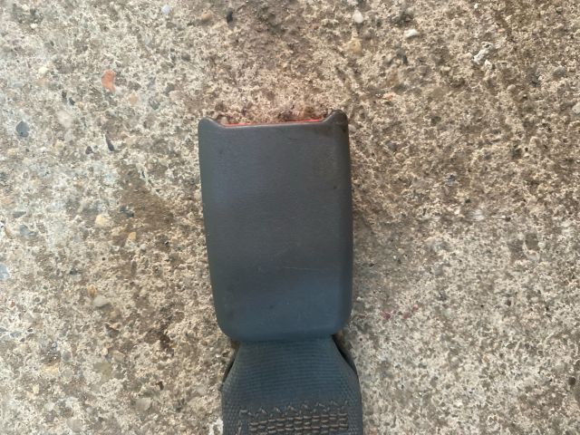 bontott CHEVROLET LACETTI Hátsó középső Biztonsági Öv Csat