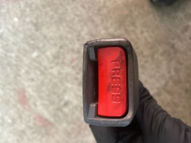 bontott CHEVROLET LACETTI Hátsó középső Biztonsági Öv Csat