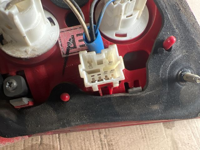 bontott CHEVROLET LACETTI Jobb Belső Hátsó Lámpa