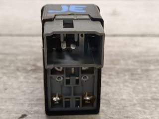 bontott CHEVROLET LACETTI Jobb első Ablakemelő Kapcsoló