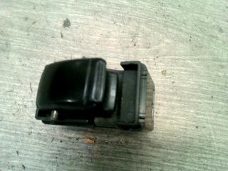 bontott CHEVROLET LACETTI Jobb első Ablakemelő Kapcsoló