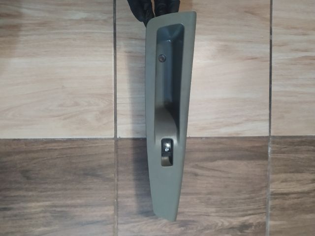 bontott CHEVROLET LACETTI Jobb első Ablakemelő Kapcsoló