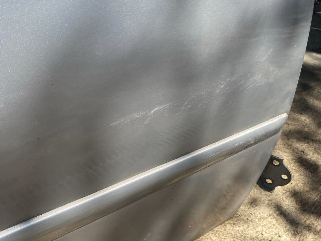 bontott CHEVROLET LACETTI Jobb első Ajtó (Részeivel)