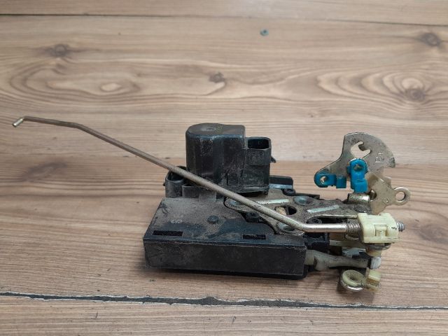 bontott CHEVROLET LACETTI Jobb első Ajtózár