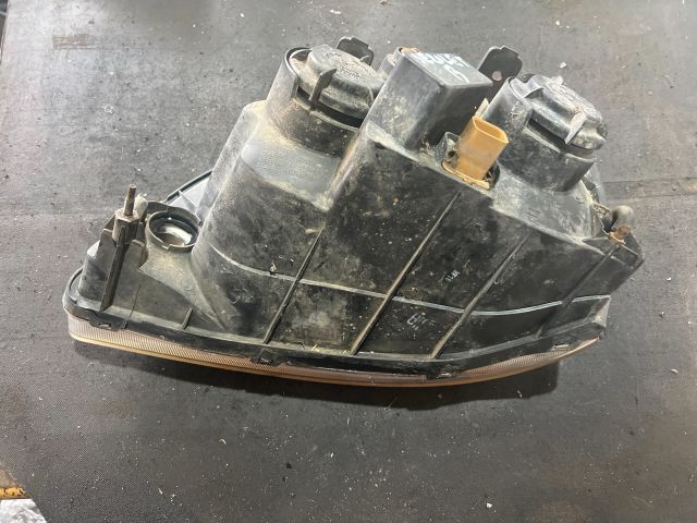 bontott CHEVROLET LACETTI Jobb Fényszóró