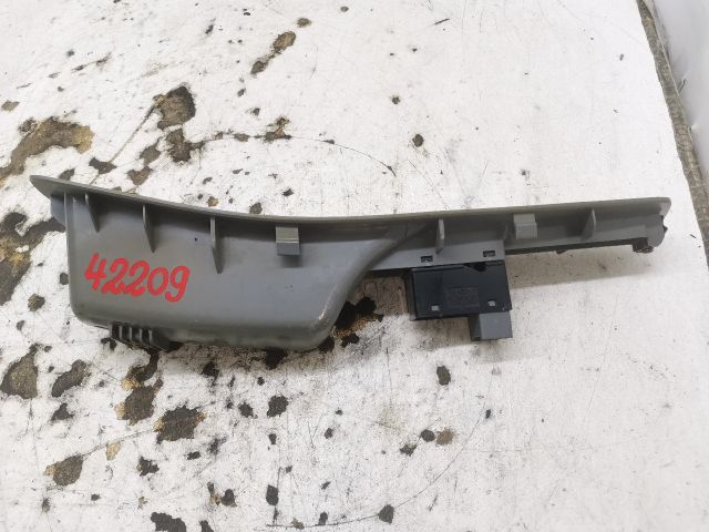 bontott CHEVROLET LACETTI Jobb hátsó Ablakemelő Kapcsoló