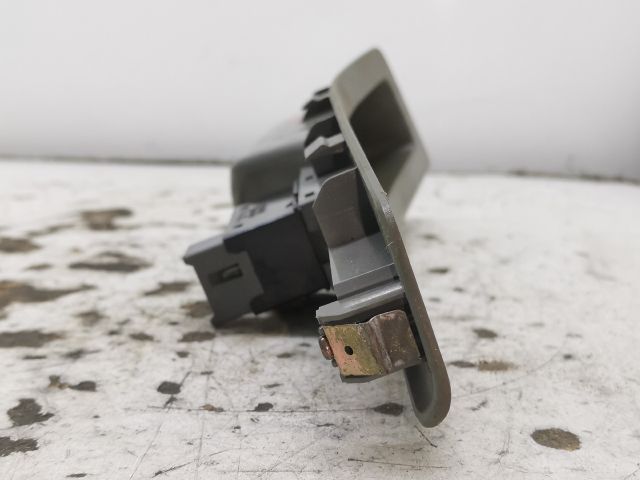 bontott CHEVROLET LACETTI Jobb hátsó Ablakemelő Kapcsoló