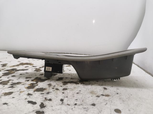 bontott CHEVROLET LACETTI Jobb hátsó Ablakemelő Kapcsoló