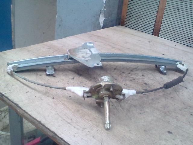 bontott CHEVROLET LACETTI Jobb hátsó Ablakemelő Szerkezet (Mechanikus)