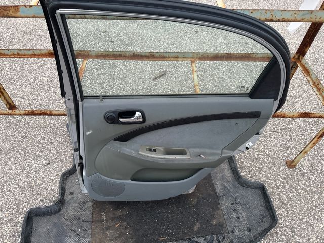 bontott CHEVROLET LACETTI Jobb hátsó Ajtó (Részeivel)