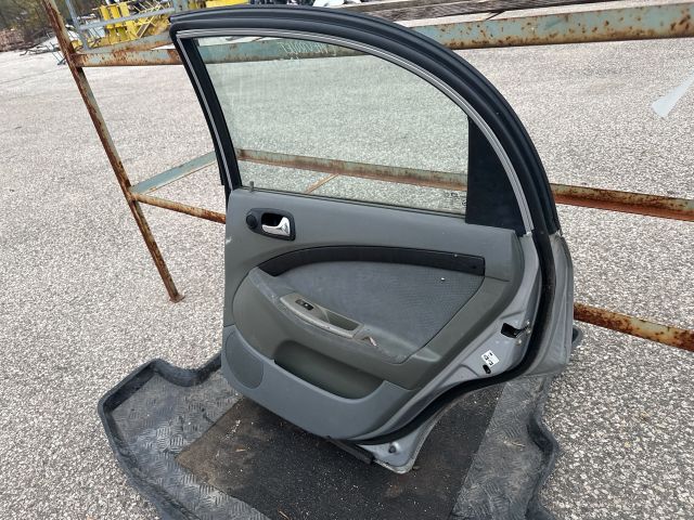 bontott CHEVROLET LACETTI Jobb hátsó Ajtó (Részeivel)