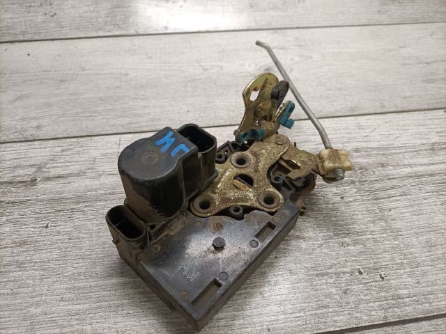 bontott CHEVROLET LACETTI Jobb hátsó Ajtózár