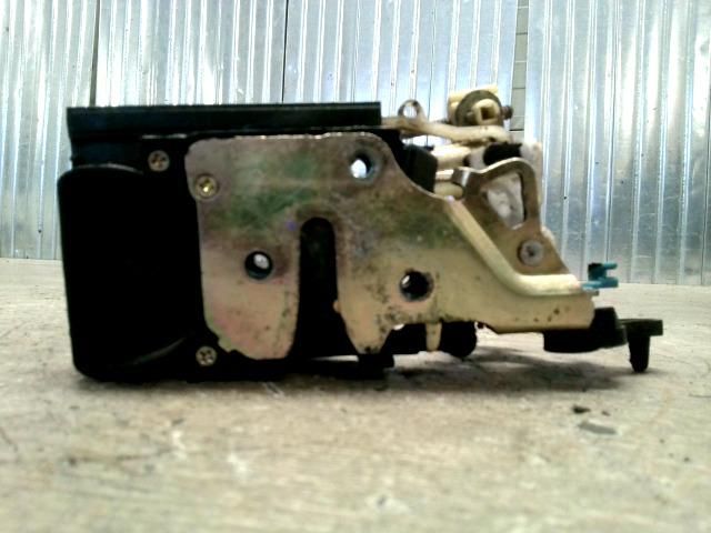 bontott CHEVROLET LACETTI Jobb hátsó Ajtózár