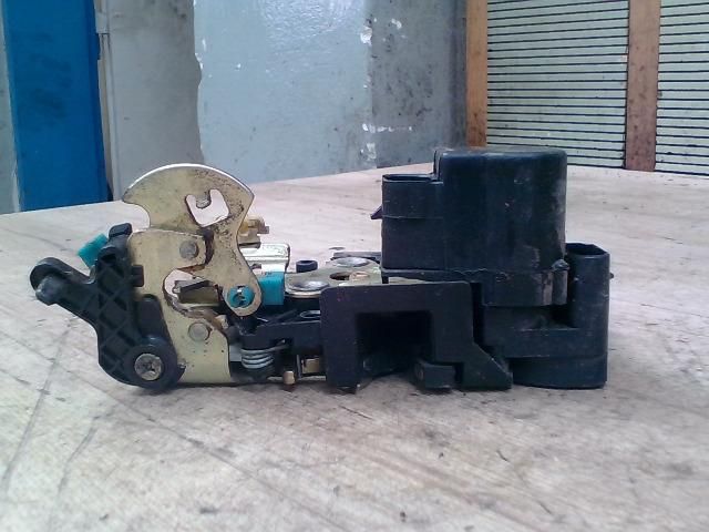 bontott CHEVROLET LACETTI Jobb hátsó Ajtózár