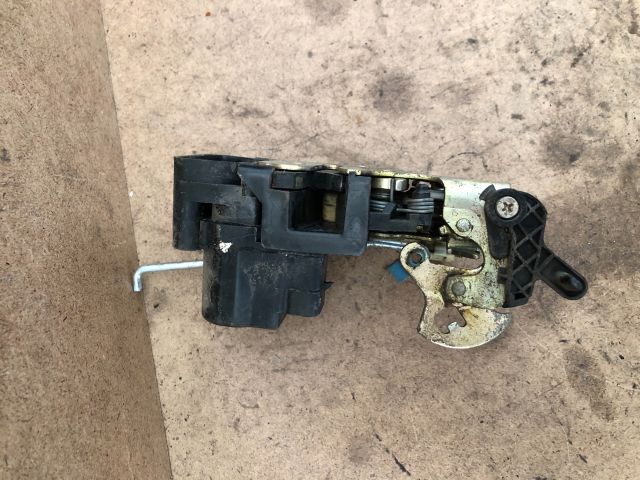 bontott CHEVROLET LACETTI Jobb hátsó Ajtózár