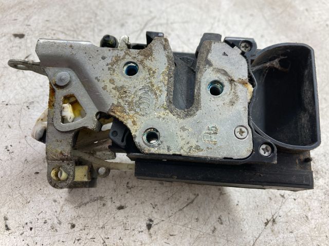 bontott CHEVROLET LACETTI Jobb hátsó Ajtózár