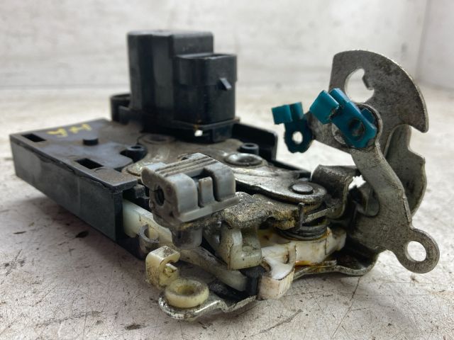 bontott CHEVROLET LACETTI Jobb hátsó Ajtózár