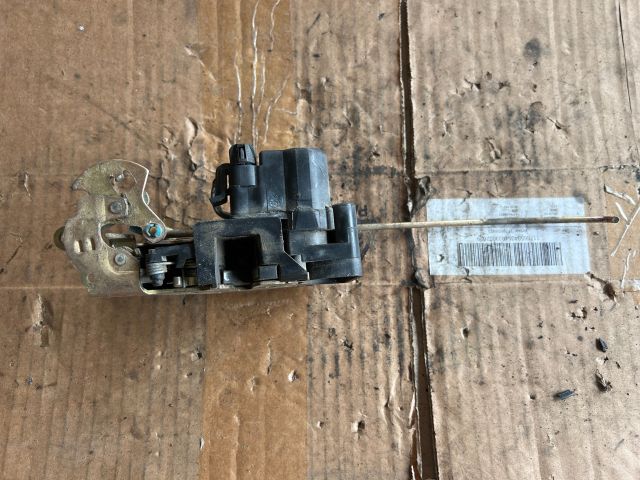 bontott CHEVROLET LACETTI Jobb hátsó Ajtózár