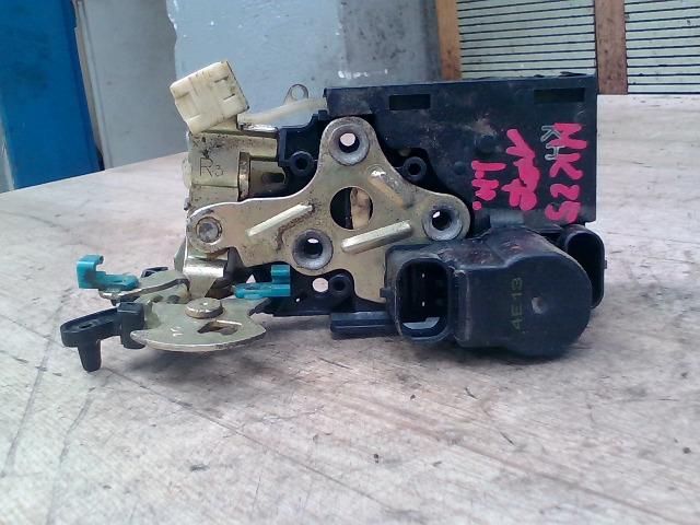 bontott CHEVROLET LACETTI Jobb hátsó Ajtózár