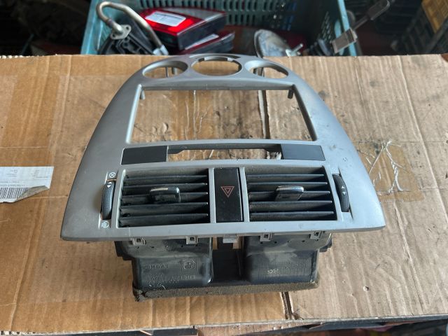 bontott CHEVROLET LACETTI Középkonzol Keret