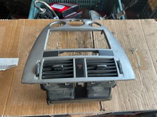 bontott CHEVROLET LACETTI Középkonzol Keret