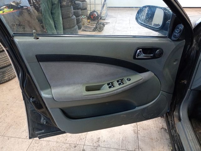 bontott CHEVROLET LACETTI Középső Bal Szellőző