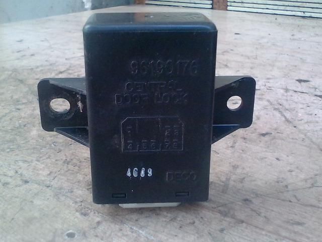 bontott CHEVROLET LACETTI Központizár Elektronika