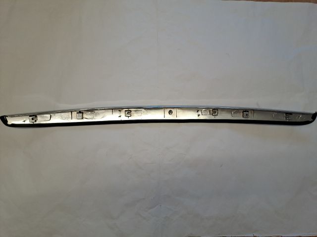 bontott CHEVROLET LACETTI Motorháztető Díszléc Első