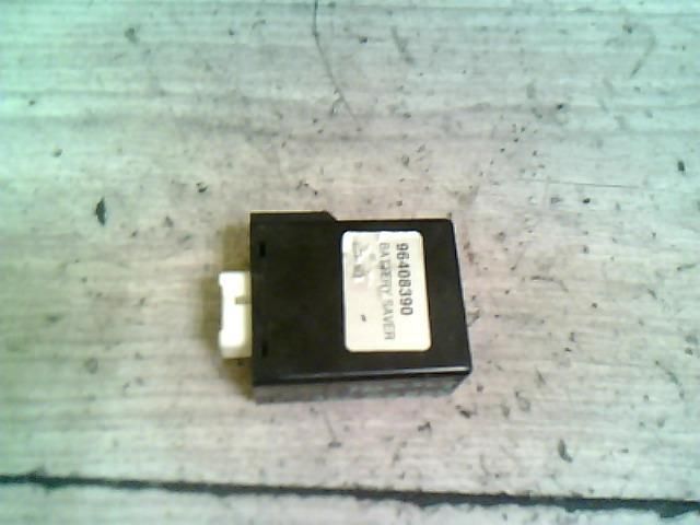 bontott CHEVROLET LACETTI Relé