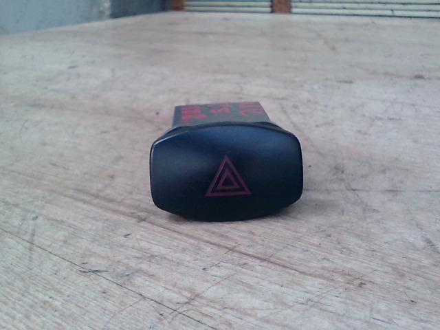 bontott CHEVROLET LACETTI Vészvillogó Kapcsoló