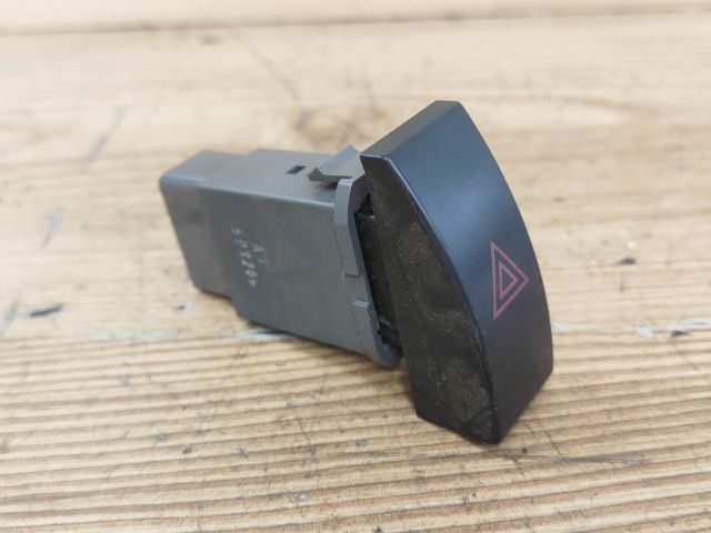 bontott CHEVROLET LACETTI Vészvillogó Kapcsoló